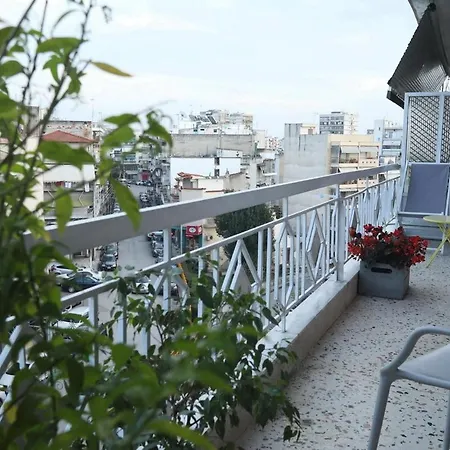 Leoforos 28is Oktovriou * Thessaloniki