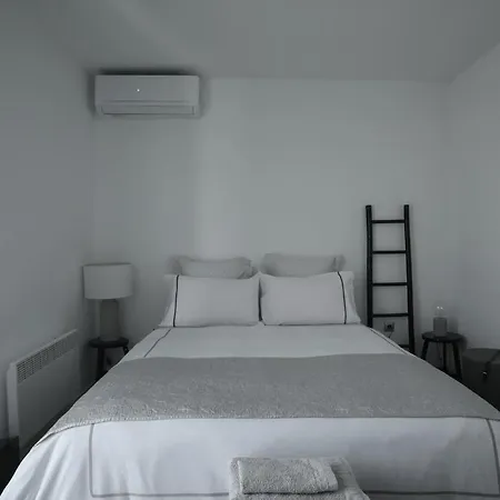 Apartment Leoforos 28is Oktovriou