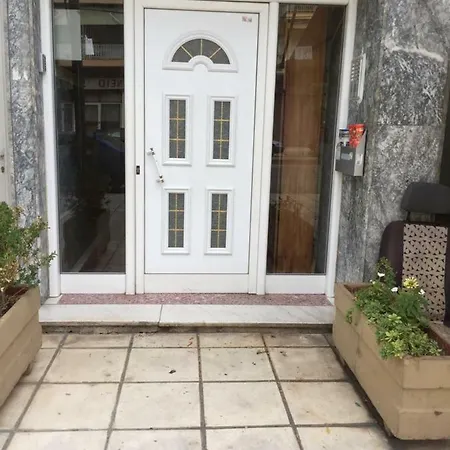 Apartment Leoforos 28is Oktovriou *