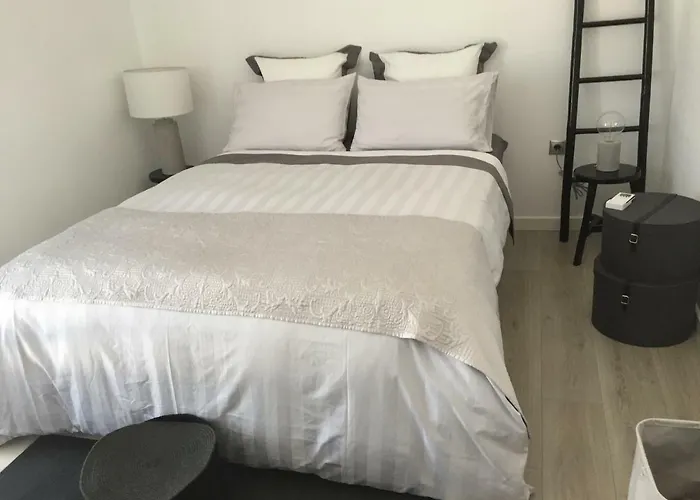 Leoforos 28is Oktovriou Apartmán *
